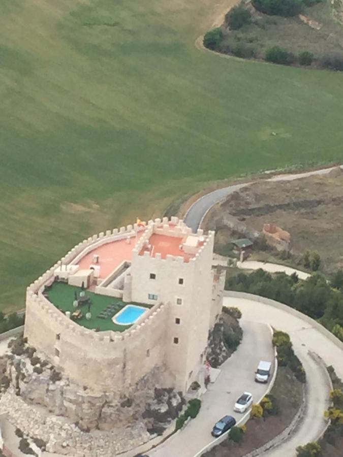 Residencia Real Del Castillo De Curiel Curiel de Duero Kültér fotó